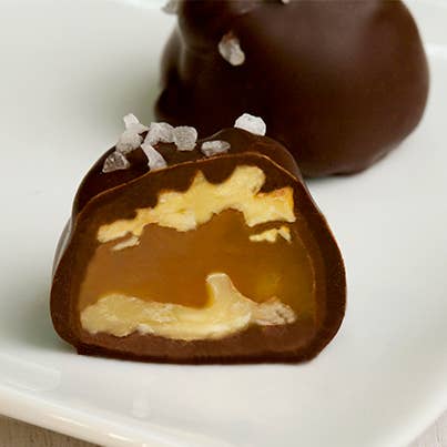 Walnut Caramel Cluster with Mediterranean Sea Salt Box